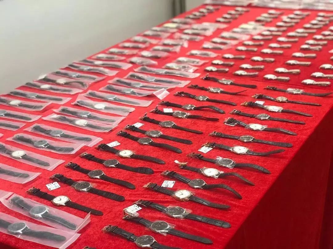 买到假手表还能要回一个真手表？这个涉案1.6亿元的犯罪团伙被端了！