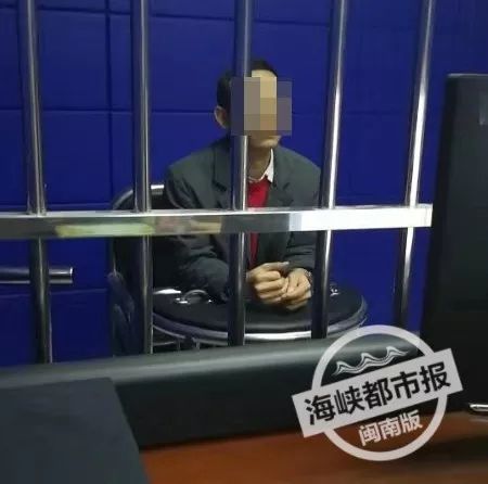 晋江13岁熊孩子，透支父亲借呗花呗刷Q币，被骗6万