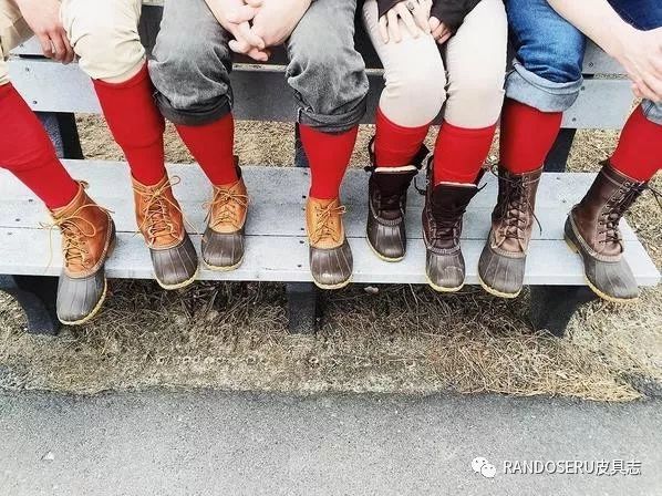 一双冷门的鞋子,一双丑到爆炸的鞋子