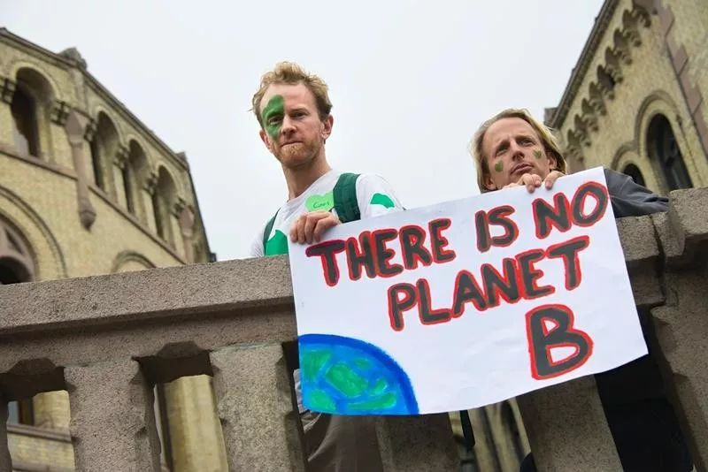 英语热词最新2024,三大权威英语词典