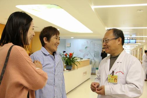 胸椎瘤手术,胸椎旁肿瘤手术成功率