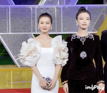 女明星和女明星同框颜值大对比,女明星红毯合照比美