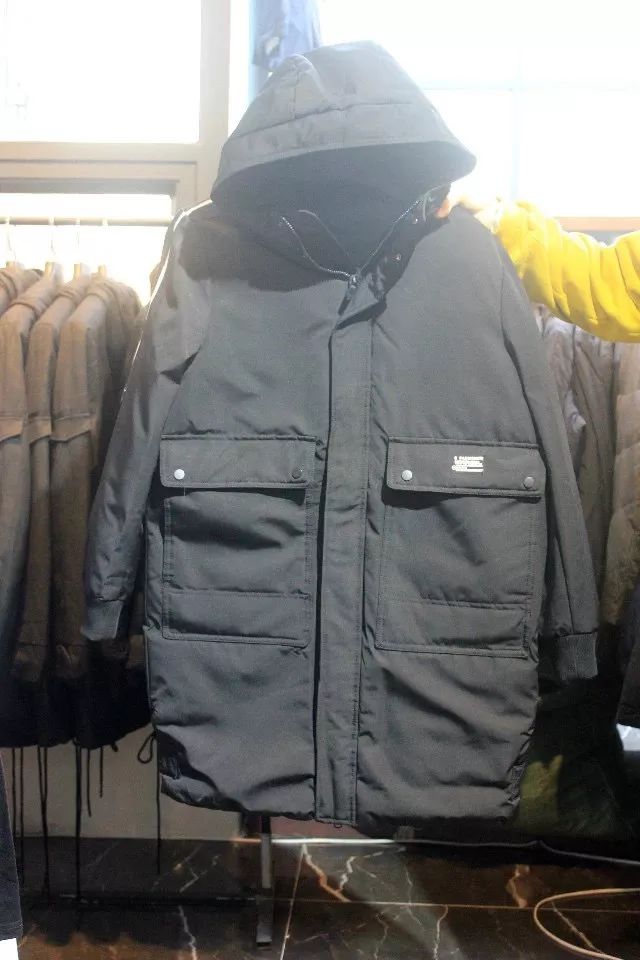 番禺剁手*党**的天堂！低至2.5折，万人疯抢的欧时力、MNBF等顶级国际潮牌开仓