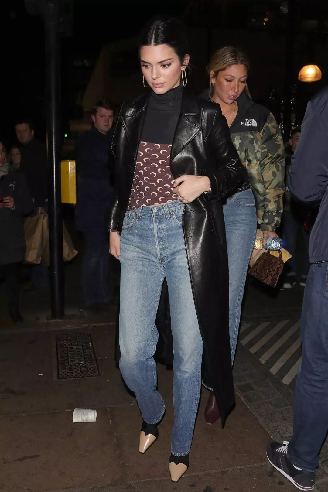 大衣买哪些经典不过时,哪些牌子的大衣值得推荐