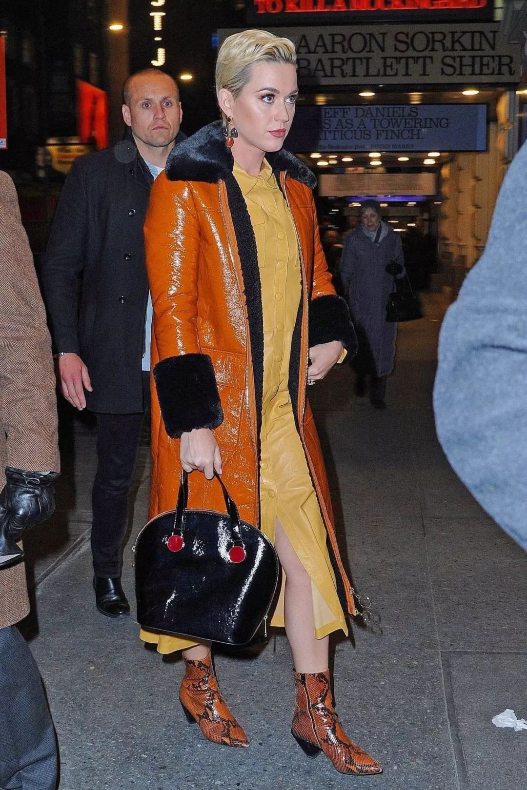 大衣买哪些经典不过时,哪些牌子的大衣值得推荐