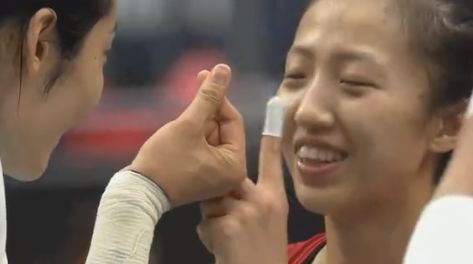 广州地陷父子2人怎么样,最新广州地陷父子被困