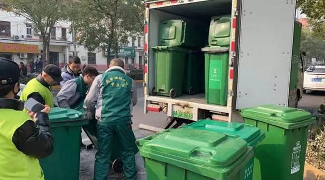 郑州垃圾分类专家采访,垃圾分类街头采访