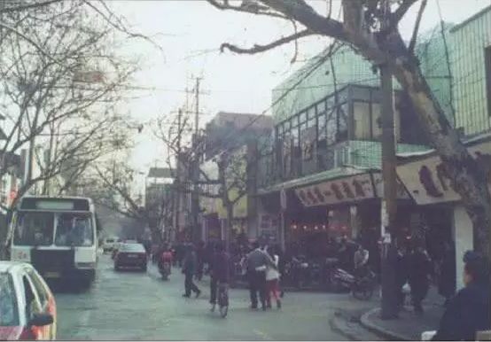 80年代至今长沙的变化,80年代长沙新开铺老照片