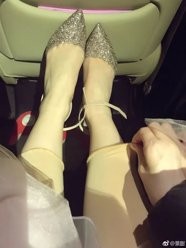 人间富贵花上位史,人间富贵花和霸总