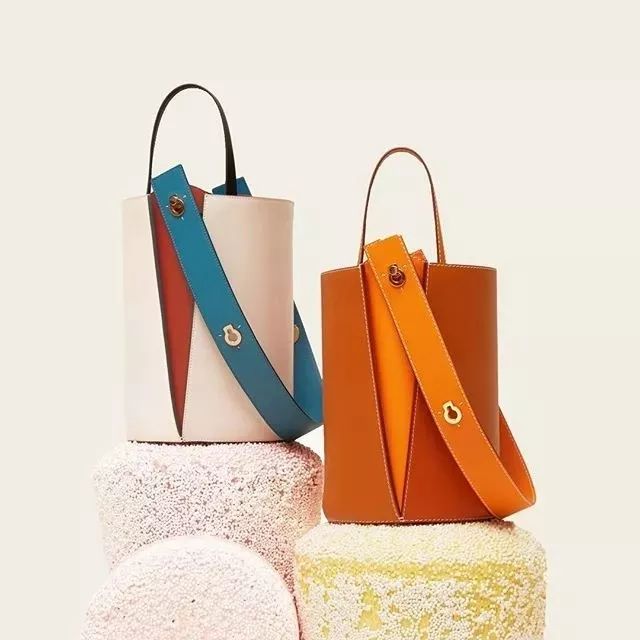 英国平价小众包,去国外必买的几款小众包