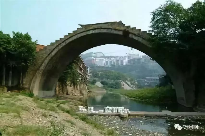 中国唯一号称桥都的城市,四线城市立交桥