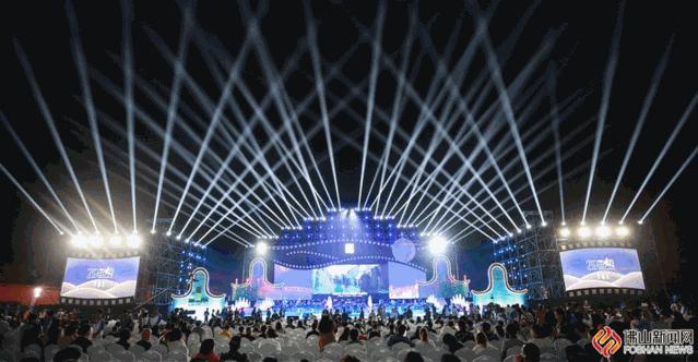 【厉害了】不专业不足以服众，佛中医神奇“刀功”国际舞台演绎精彩