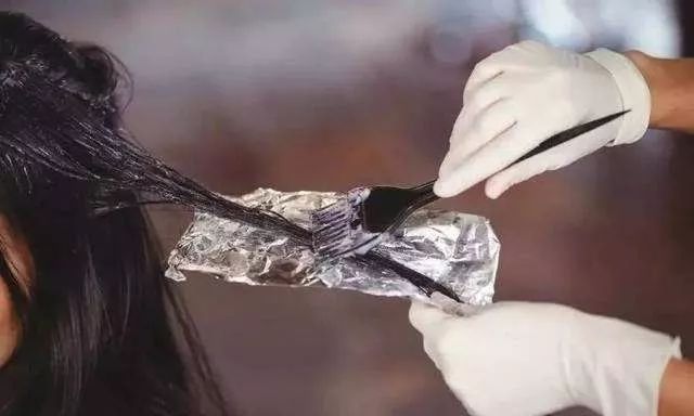 眼睛肿成缝，头皮溃烂…一周接诊20多例！年前干这事的荆门人要关注了