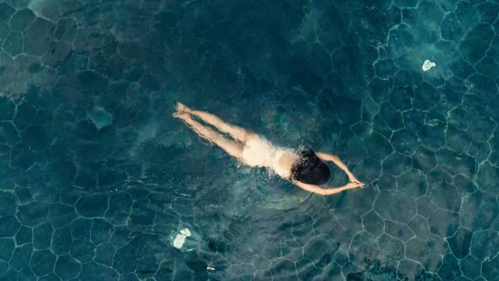 无边泳池温泉度假四川,无边泳池温泉度假游乐设施