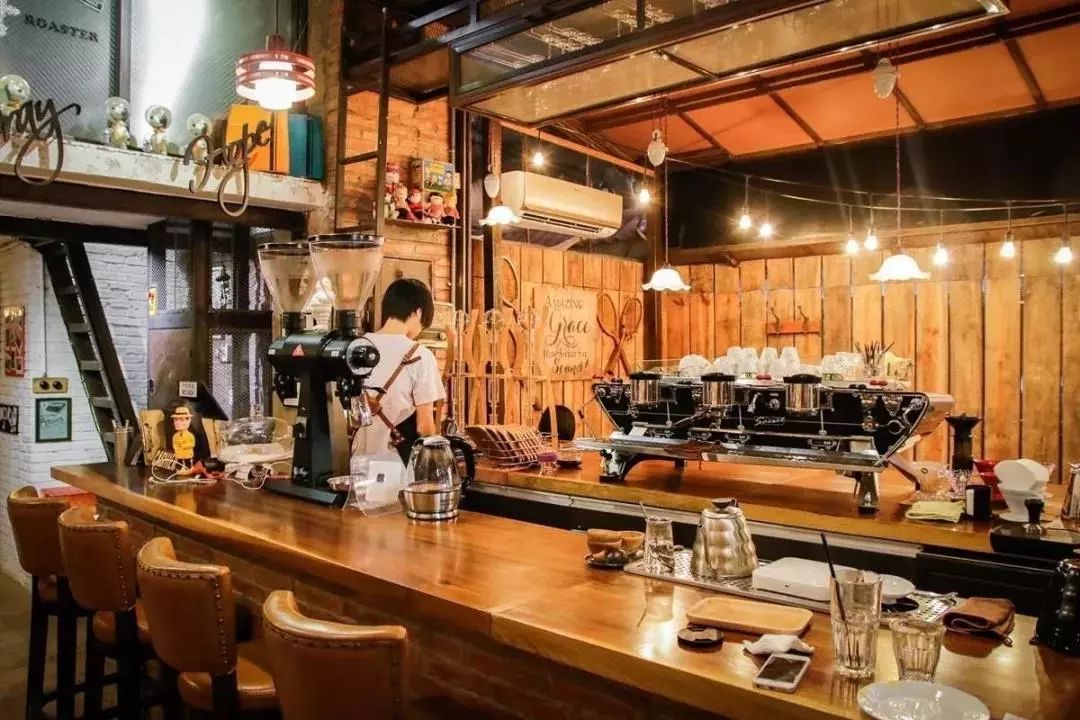 茑屋书店将登陆上海；上海新世界城携400家新品店重新开业；周杰伦“J-tea魔杰的茶”全球首店上海开业|猫头鹰商业周报