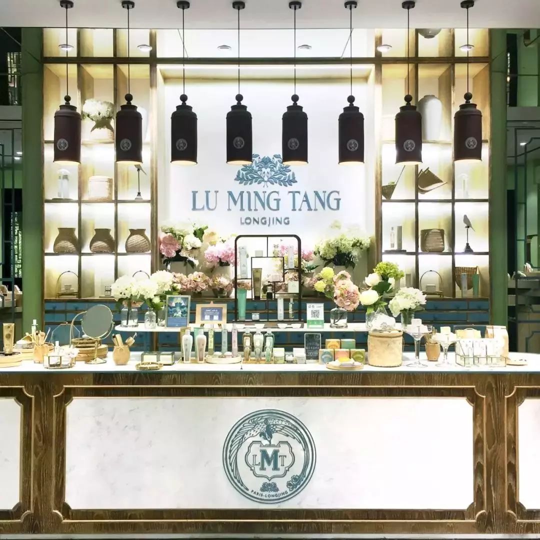 茑屋书店将登陆上海；上海新世界城携400家新品店重新开业；周杰伦“J-tea魔杰的茶”全球首店上海开业|猫头鹰商业周报