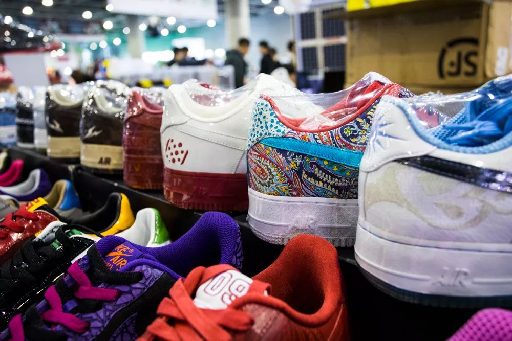 去了这个万人鞋展，才知道国内竟然有这么多「没见过的天价鞋」