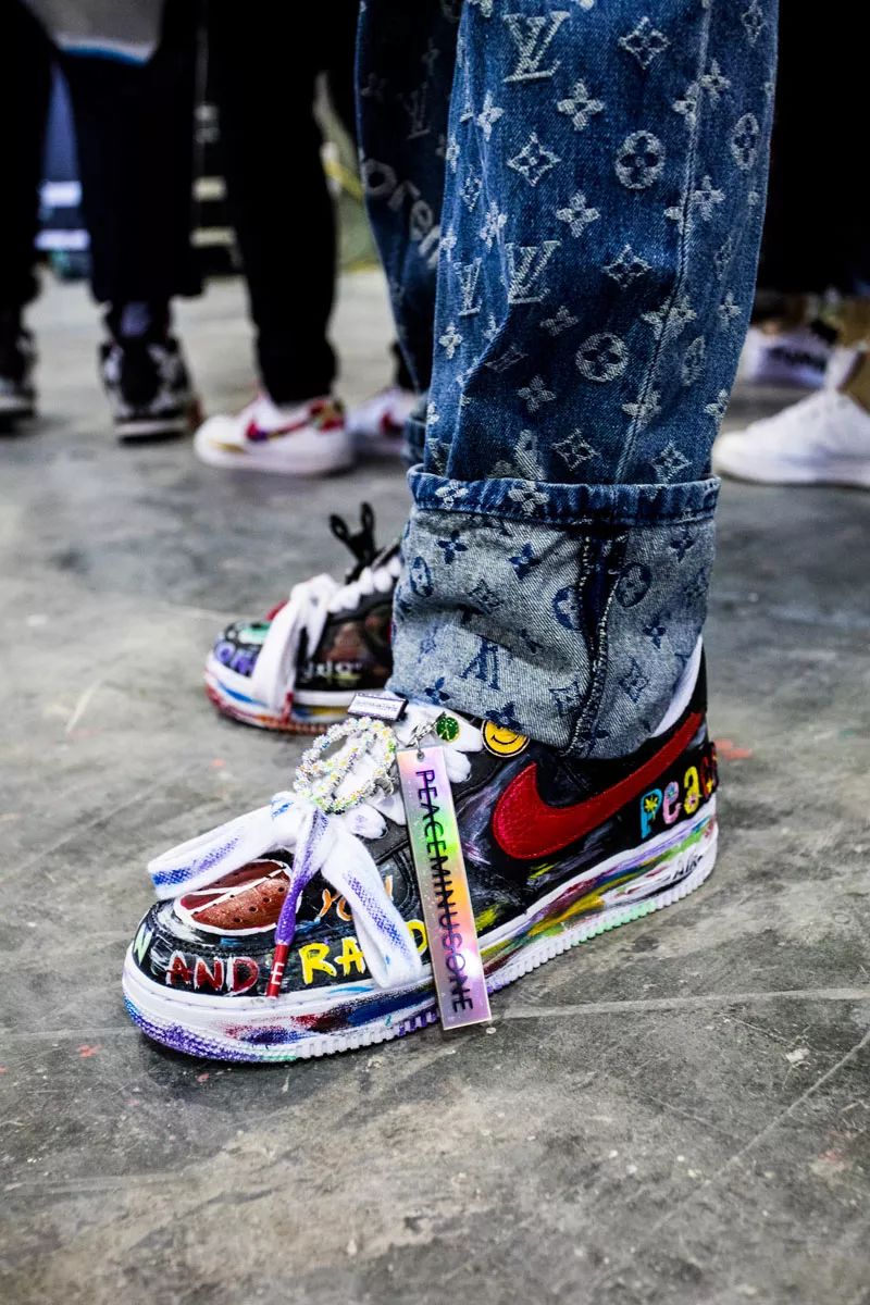 去了这个万人鞋展，才知道国内竟然有这么多「没见过的天价鞋」