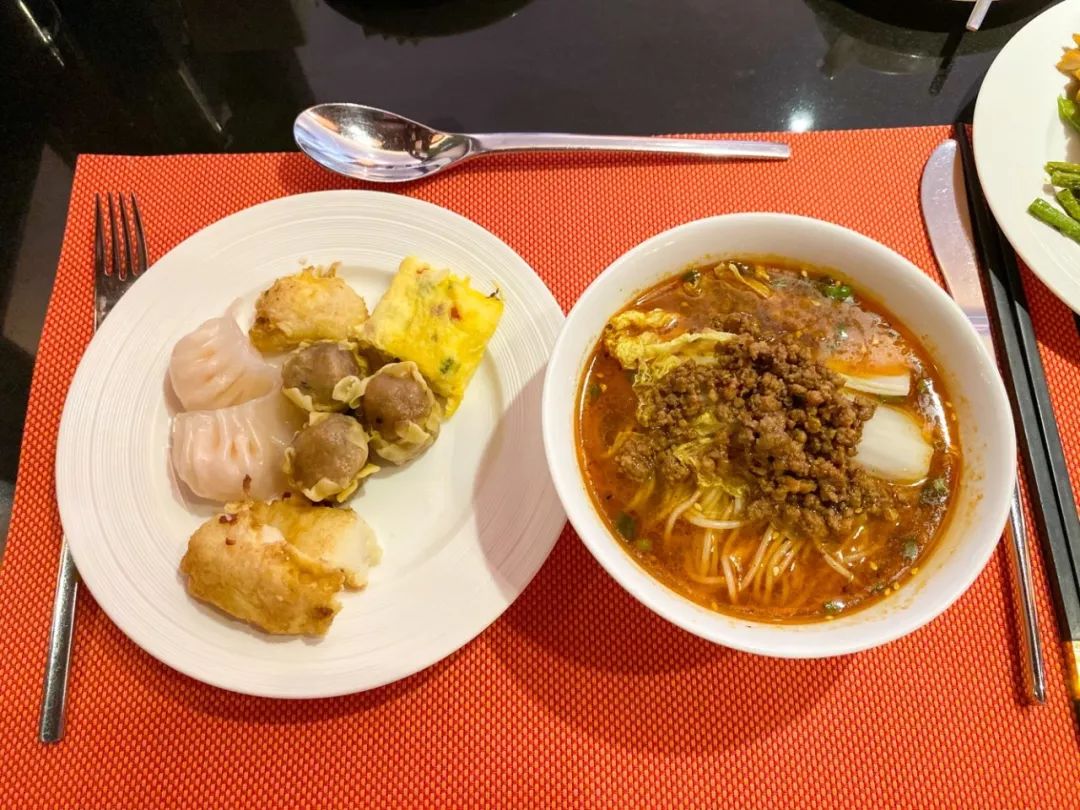 山水环抱、私汤入户|是时候造访全球首家悦榕庄温泉度假村了