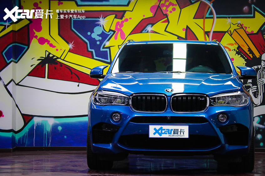 有钱人都买什么物件,现在年轻人能买哪些二手车