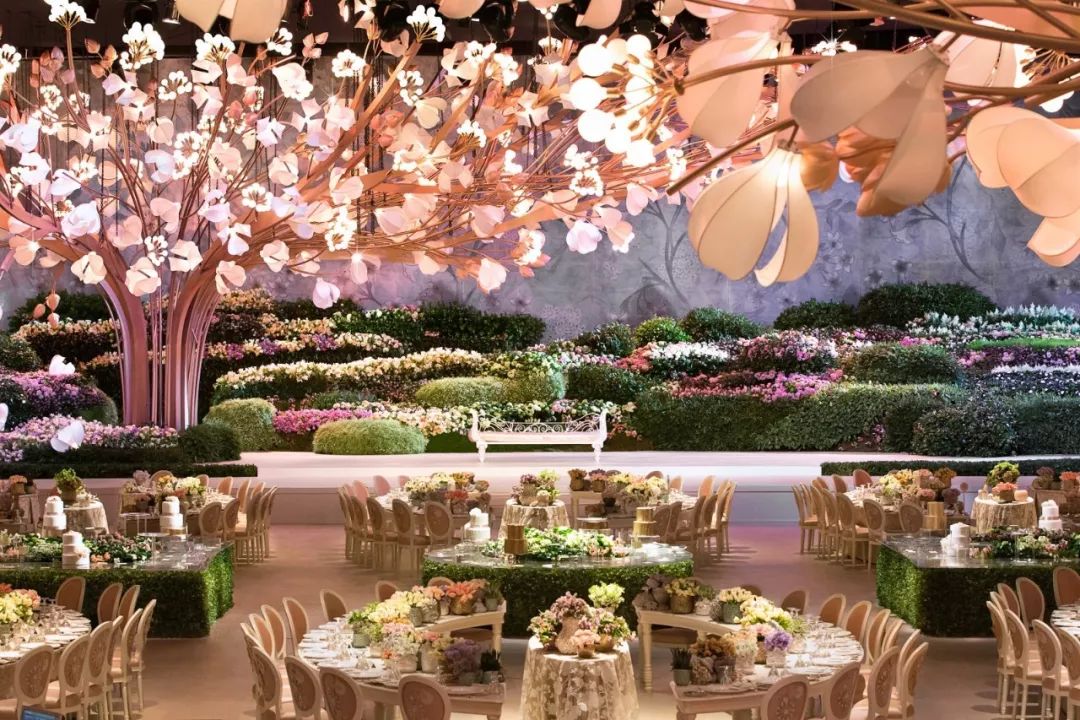 前院办婚礼后院摆酒席,这才是婚礼真正应该有的样子