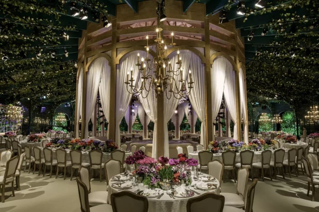 前院办婚礼后院摆酒席,这才是婚礼真正应该有的样子