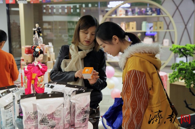 绿地全球贸易港济南彩石,绿地济南全球商品贸易港项目地图