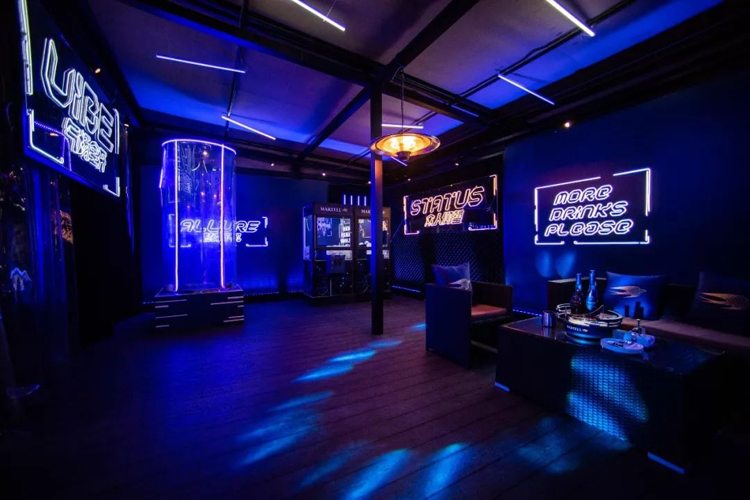 这些名流明星办的派对，也太惊人了吧