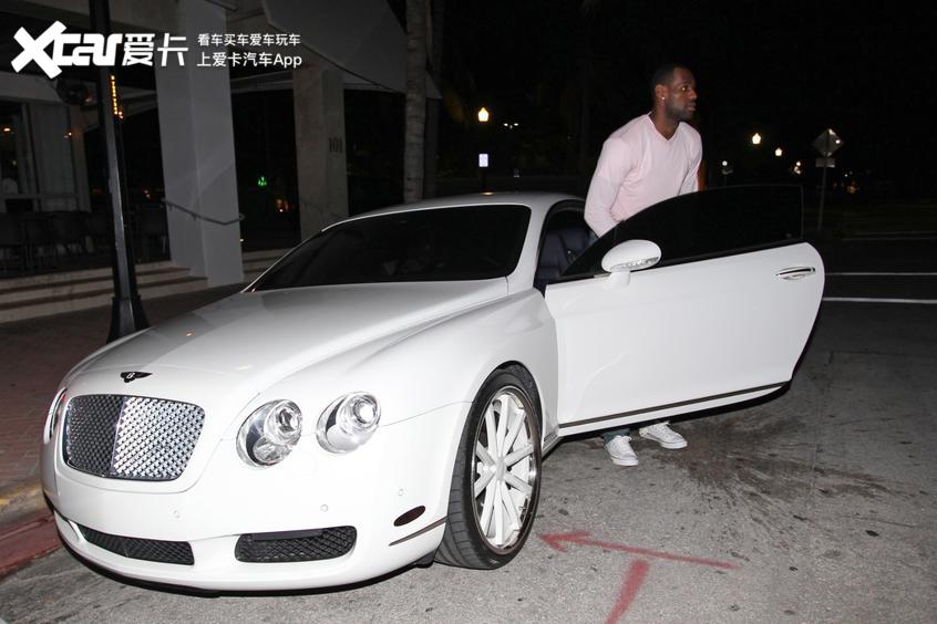 詹姆斯的座驾有什么,nba球星詹姆斯都开什么车