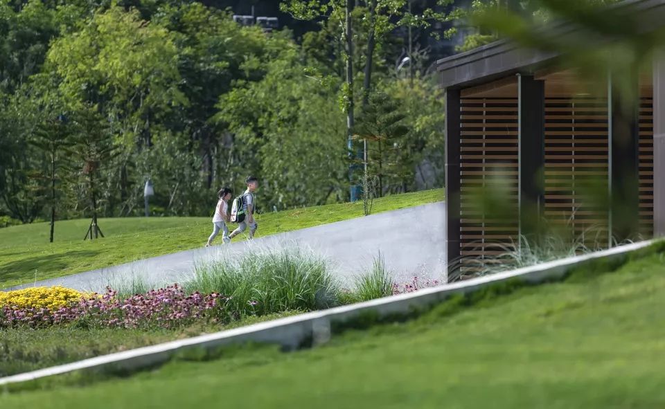 西秀区武当路虹山湖市民公园,安顺虹山湖市民公园