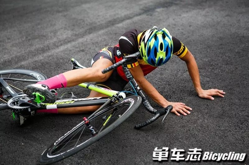 骑行受伤的视频,骑行受伤了都用什么药