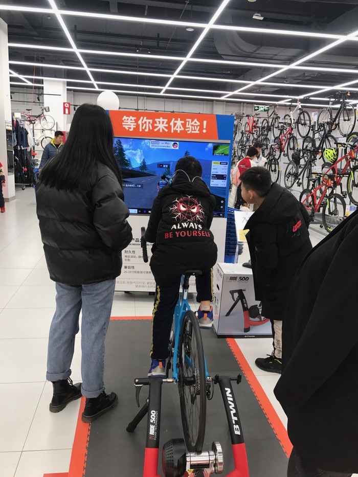 最近比较火的迪卡侬,迪卡侬最新火爆视频