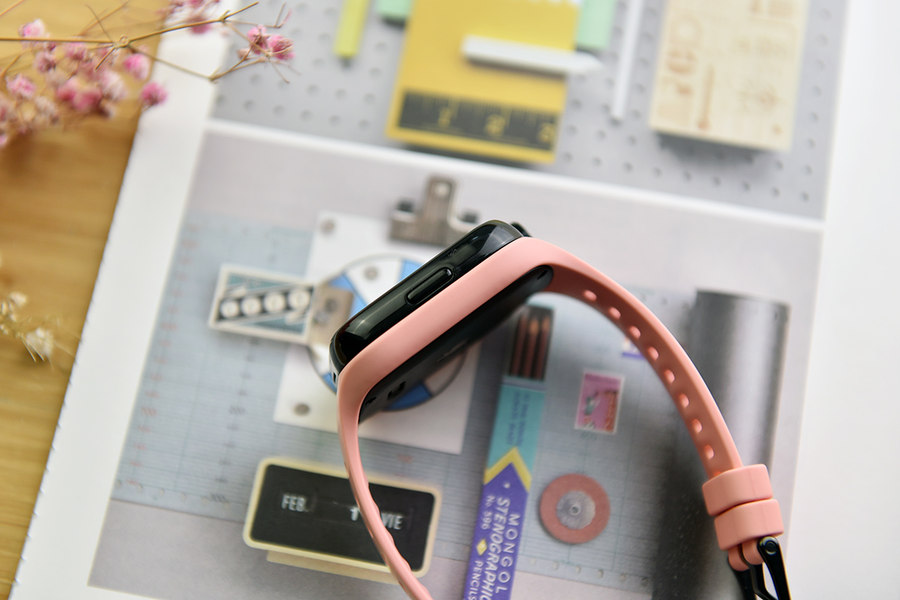 旗舰配置功能全面小米米兔儿童学习手表4Pro体验