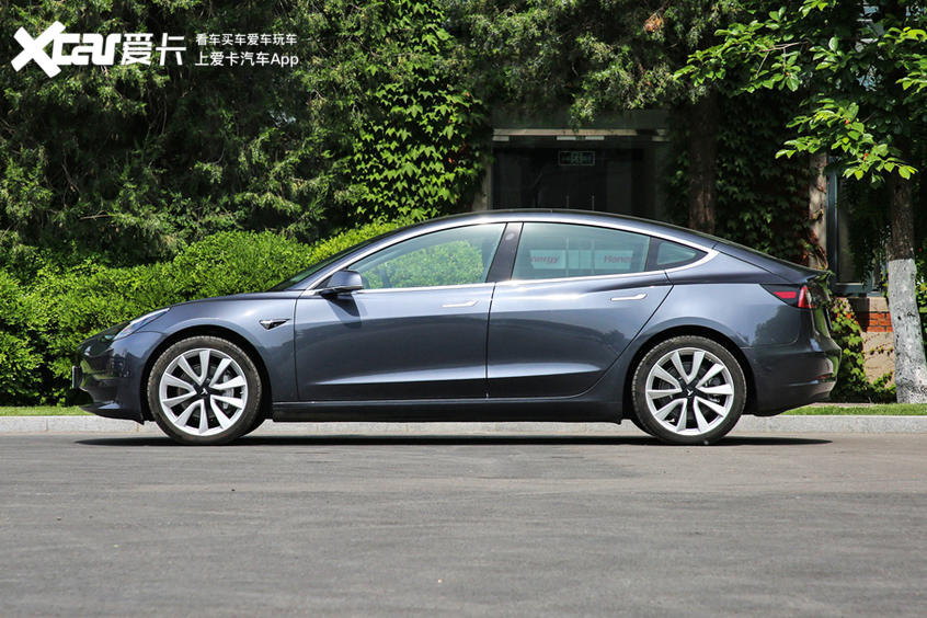 跑车是如何被设计和制造出来的,跑车是怎么发展的