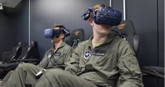何晓骁¦“XR”与人工智能在美军“飞行员未来训练”计划中的作用