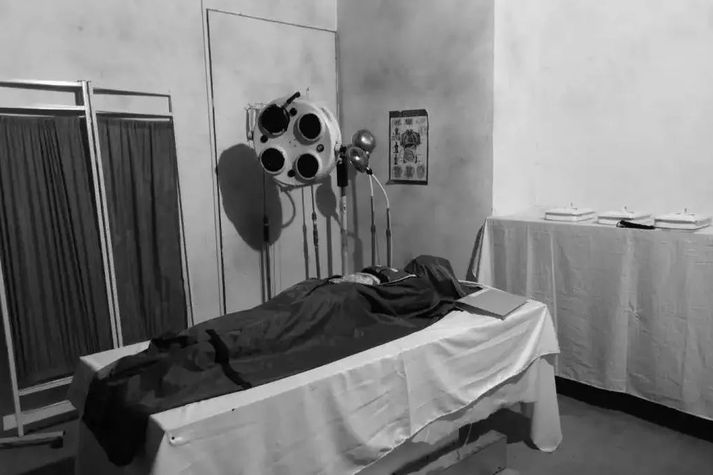 胆小慎入沉浸式体验游戏攻略,胆小慎入密室逃脱