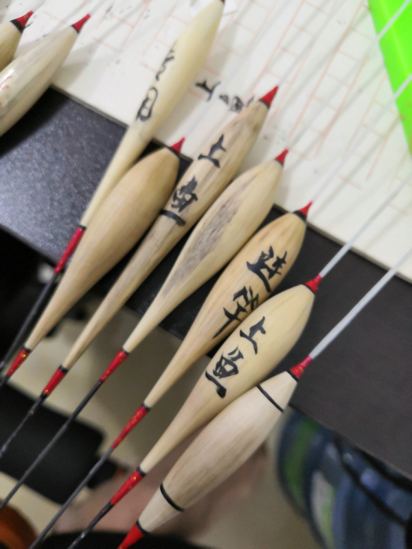 初入黑坑选择大漂小漂,d漂新手入门教程