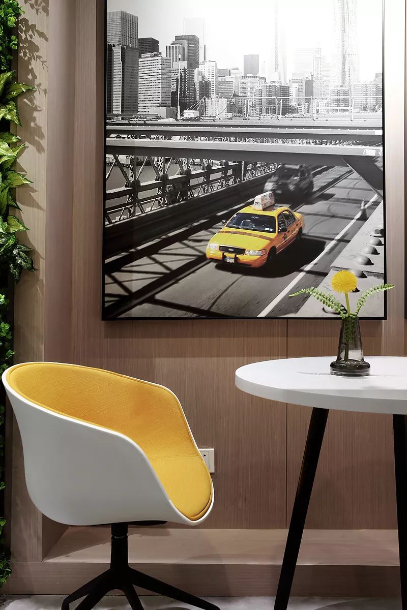 2000平方共享办公设计,联合办公室共享办公空间设计