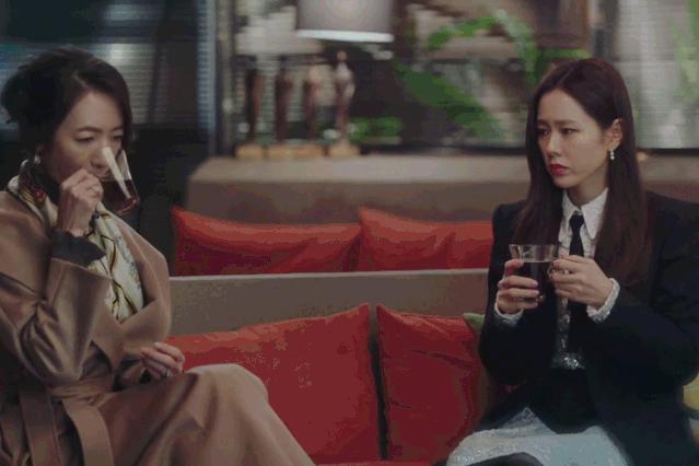 孙艺珍穿的真丝裙子,玄彬孙艺珍协商服装