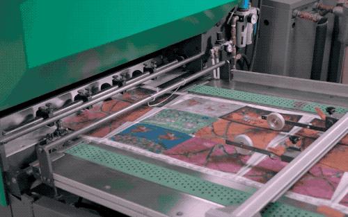 街头立体画是怎么画出来的,天桥上的立体画