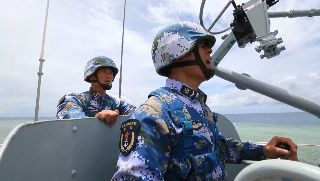 万里海疆战鼓擂，新春佳节练兵忙