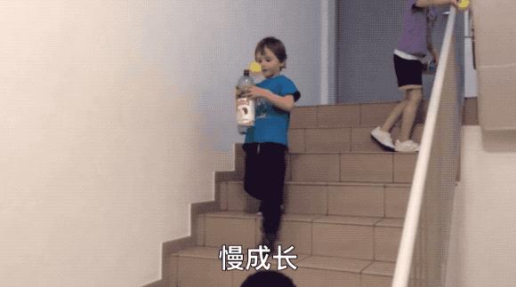 3-6岁室内适合做什么运动,3岁小孩室内运动