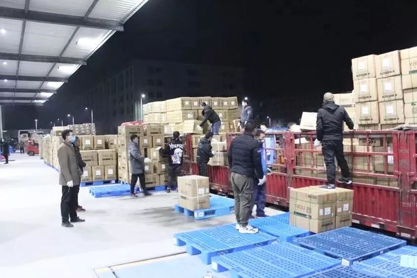 同心抗击疫情日记,同心抗疫共克时艰简报