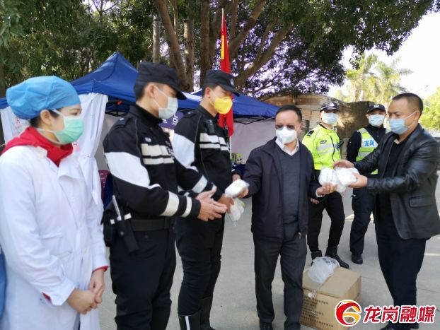 疫情期间的感动瞬间视频,深圳疫情暖心画面