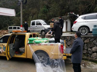 隔离病毒不隔离爱疫情无情人有情,隔离疫情不隔离向往的生活