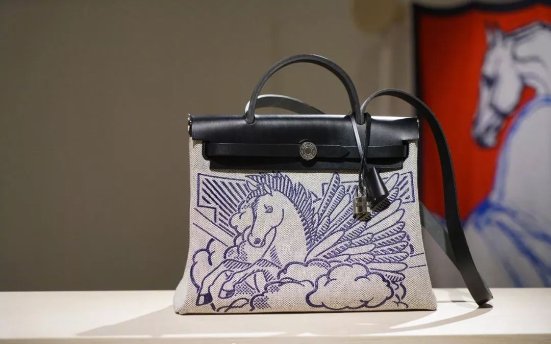 出门后想做的第一件事：买它