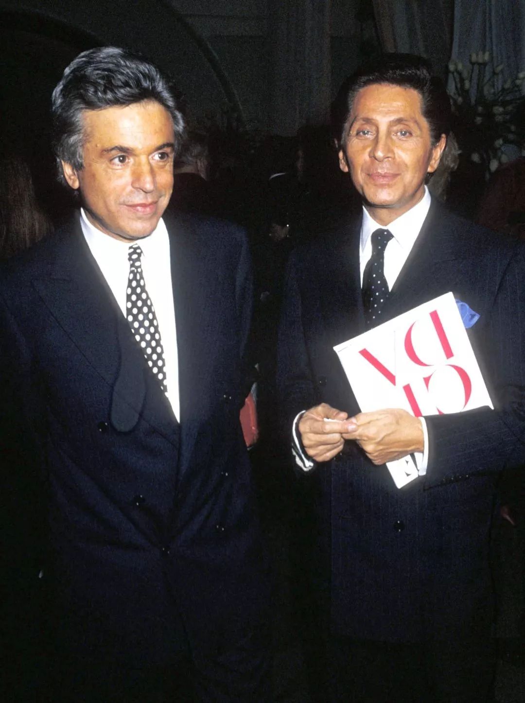 知道你们无聊，于是请来这些时装大师，陪你们一起宅在家中