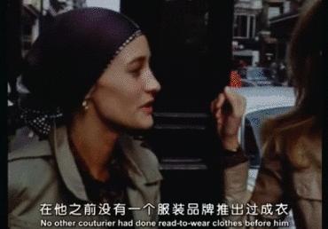 知道你们无聊，于是请来这些时装大师，陪你们一起宅在家中