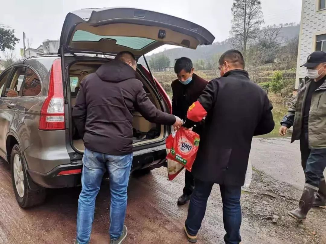 众志成城筑牢疫情防控网,织密疫情防控网用心守护这座城