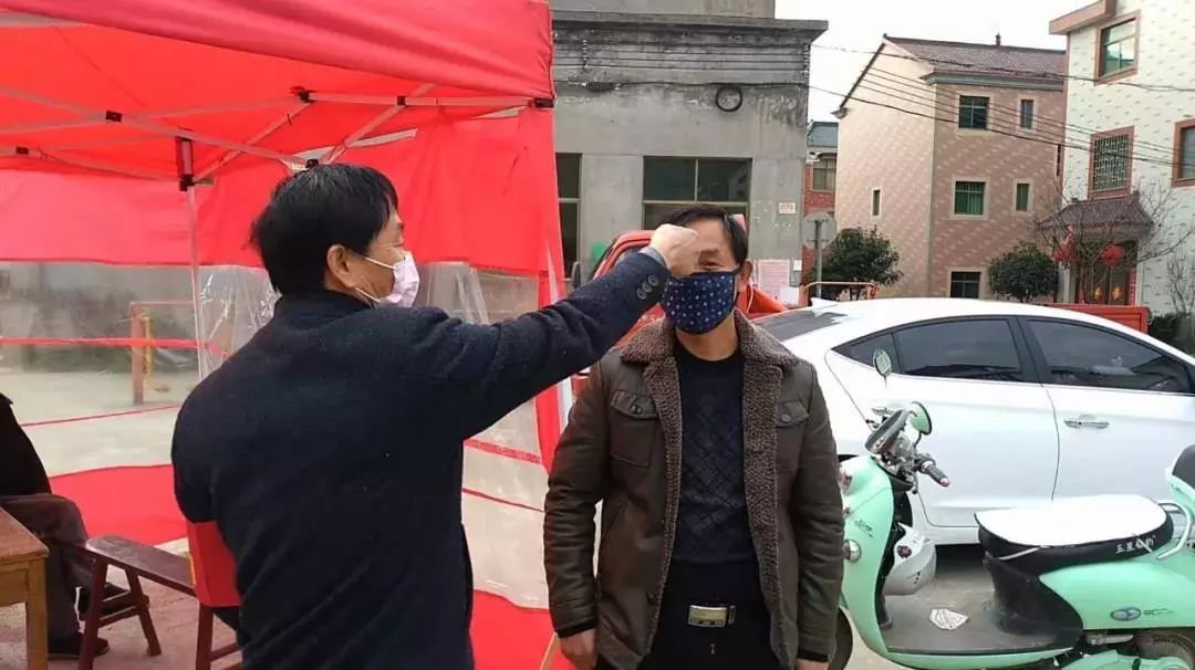 众志成城筑牢疫情防控网,织密疫情防控网用心守护这座城